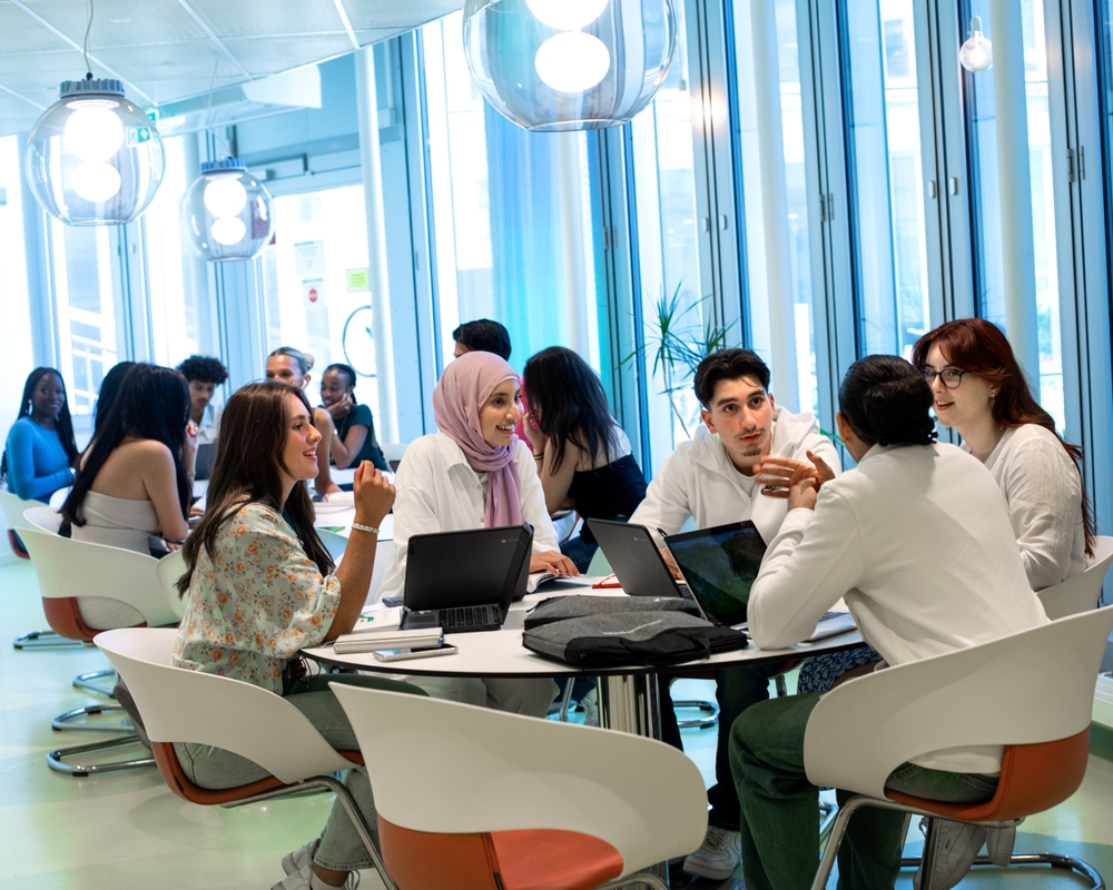 Bild på Widerströmska gymnasiet