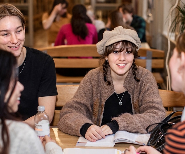 Bild på Norra Reals gymnasium