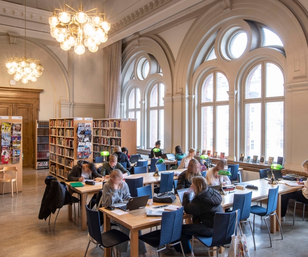 Bild på Norra Reals gymnasium