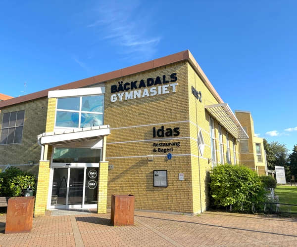 Bild på Bäckadalsgymnasiet