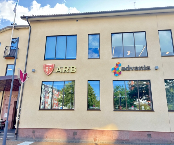 Academy X - Retail and Business