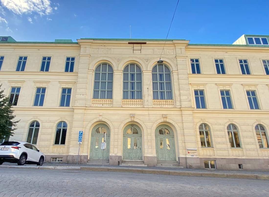 Bild på Af Chapmangymnasiet