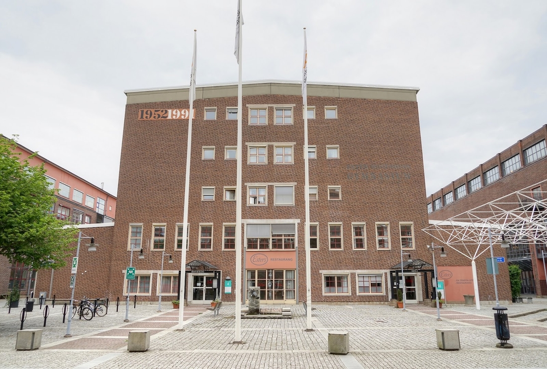 Ester Mosessons Gymnasium i Göteborg