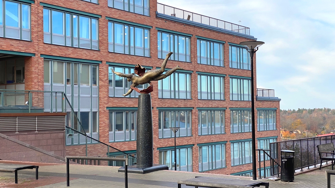 NTI Gymnasiet Nackas skolbyggnad.