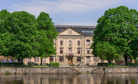 Karolinska Gymnasiet