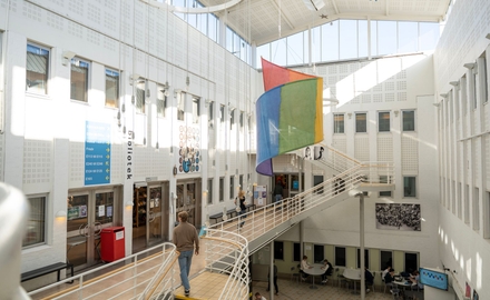 Skollokaler på Nacka gymnasium.