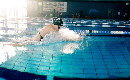 Nationell idrottsutbildning, simning på Väsby Nya Gymnasium