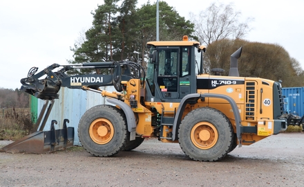 Fordon för blivande anläggningsförare Bergstrands Gymnasium Sigtuna